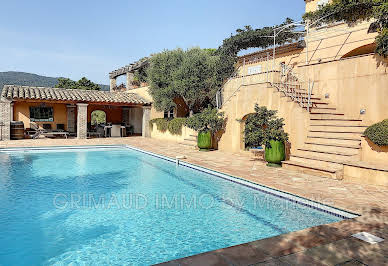 House with pool and terrace 3