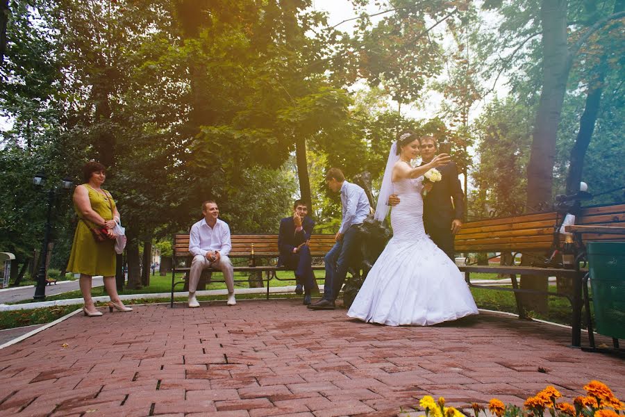 Wedding photographer Aleksandr Savushkin (savushkiny). Photo of 15 April 2017