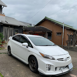 プリウス ZVW30