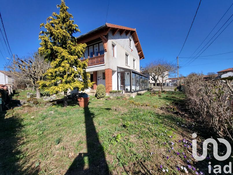 Vente maison 7 pièces 190 m² à Landos (43340), 184 000 €