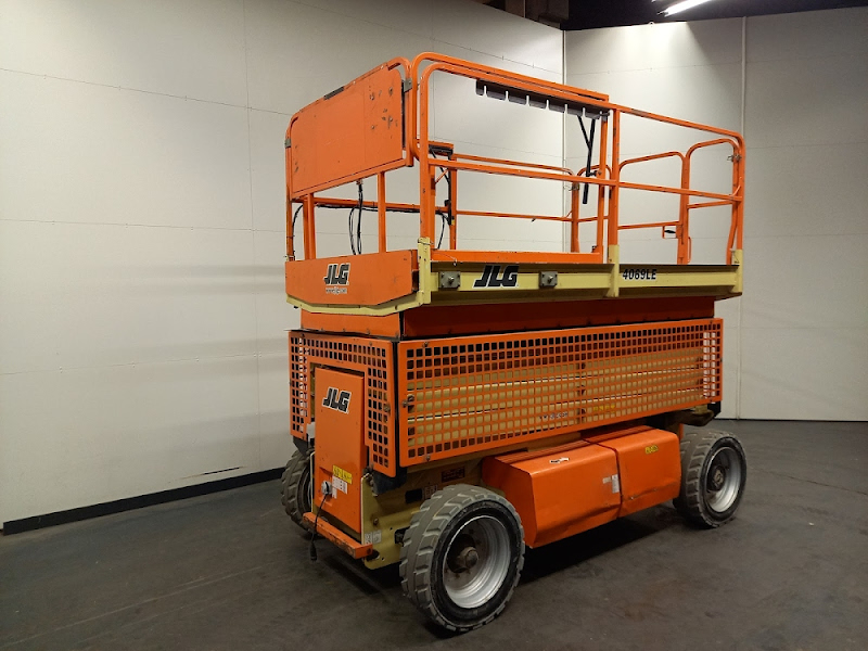 Picture of a JLG 4069LE