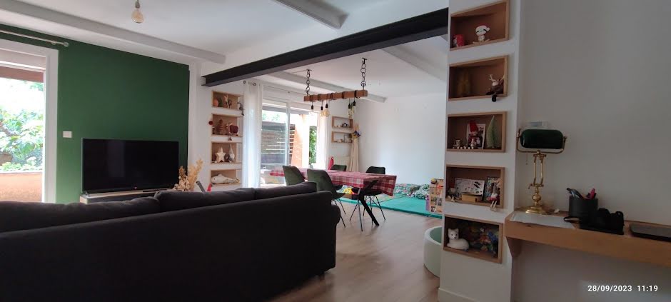 Vente villa 6 pièces 135 m² à Velaux (13880), 595 000 €