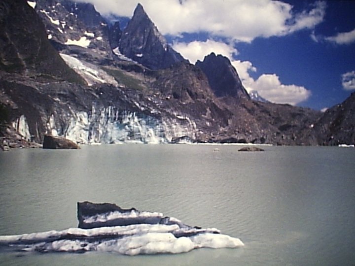 Iceberg di casa nostra di carlo-bi