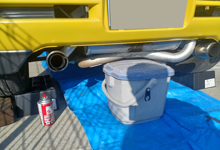 ビートのDIY・マフラー交換に関するカスタム事例の投稿画像2枚目