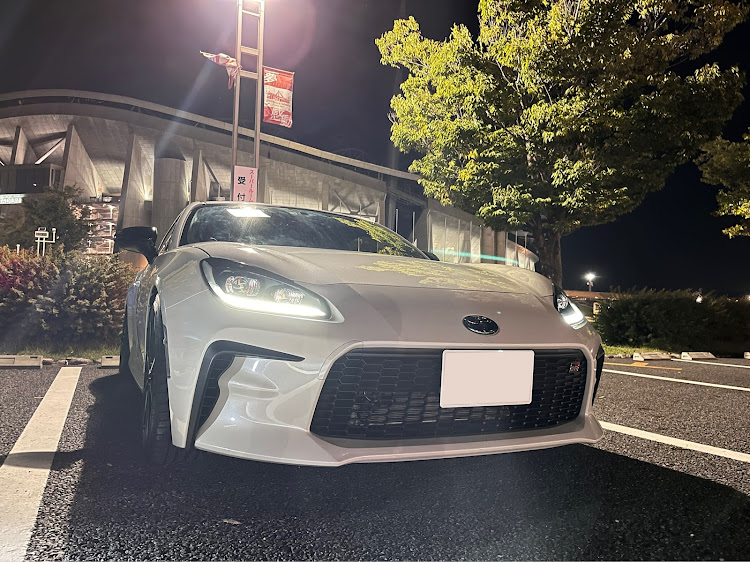 GR86のワイトレ外したらぴえん・GR86・ENKEI  PF07・極限ナット・ツライチからツラウチに関するカスタム事例の投稿画像1枚目