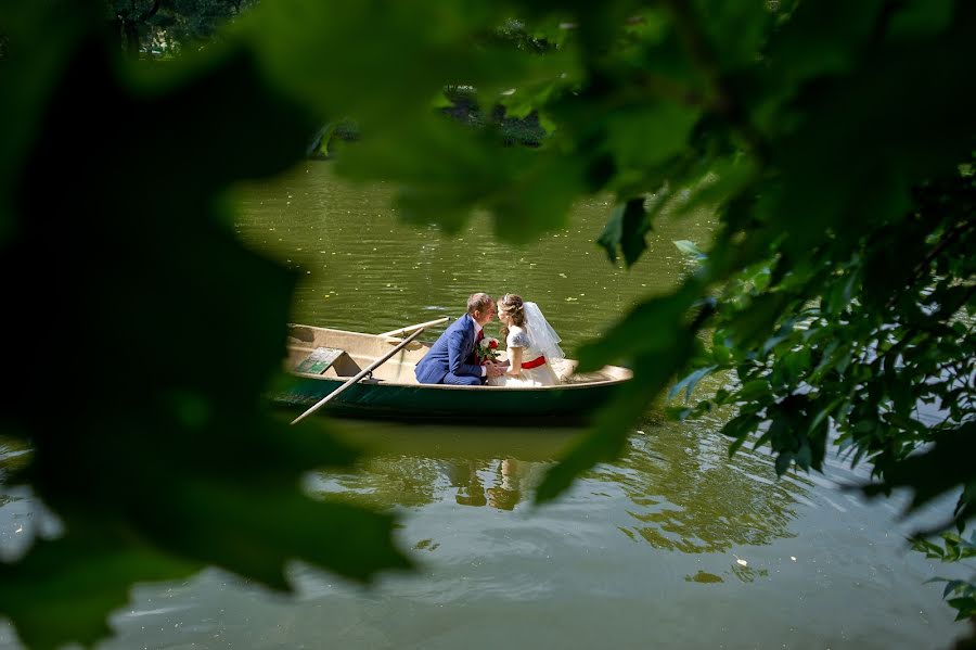 Fotografo di matrimoni Natalya Antonova (nata83). Foto del 1 settembre 2017