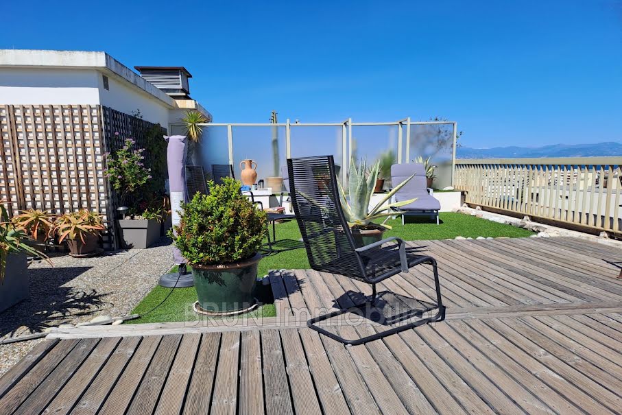 Vente appartement 2 pièces 54 m² à Antibes (06600), 555 000 €