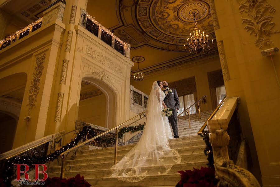 Fotógrafo de casamento Red Bank Studio (redbankstudio). Foto de 7 de setembro 2019