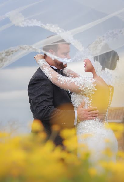 Fotógrafo de casamento Orlando Guerrero (orlandoguerrer). Foto de 10 de abril 2018