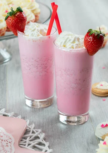 Strawberry Thick Shake With Ice Cream