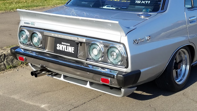 スカイラインのエアロパーツ・缶スプレー塗装・#skylineに関するカスタム事例の投稿画像4枚目