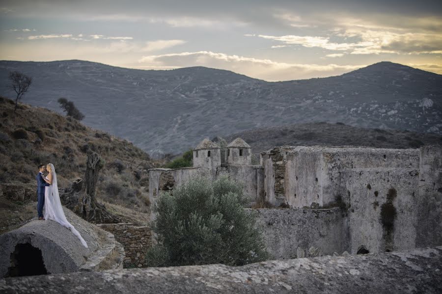 Wedding photographer Kostas Mathioulakis (mathioulakis). Photo of 11 October 2018