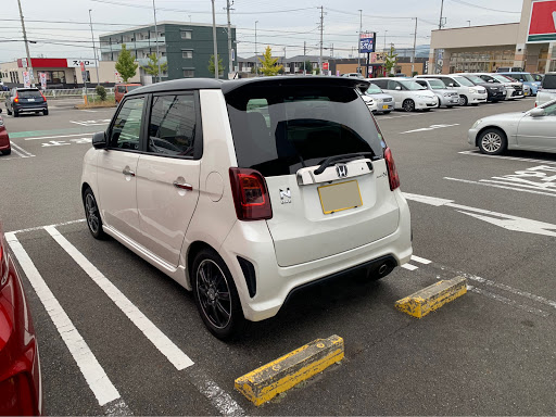 ホンダ N Oneを華麗にカスタム By マッスー 11 07 4年前 試乗車上がりの白黒モデューロxが我が家へ コミコミ0万 現在 4 4万キロ Cartune