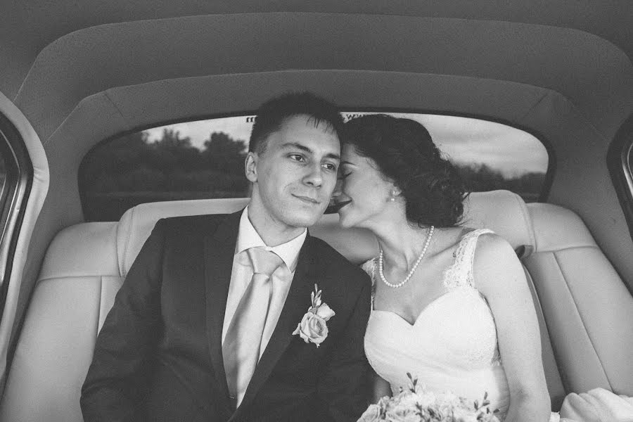 Wedding photographer Konstantin Alekseev (nautilusufa). Photo of 21 September 2014
