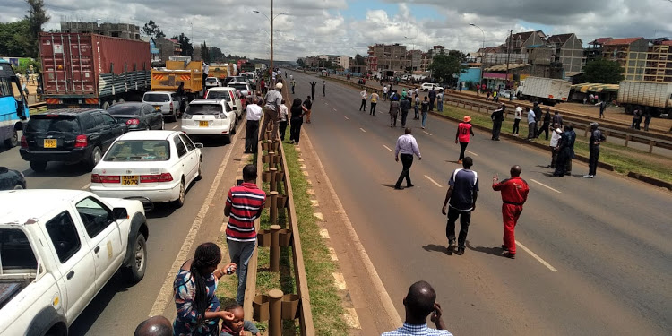 A huge traffic snarl-up was witnessed along the Thika Superhighway following JKUAT students' protests on Monday, November 11, 2019.