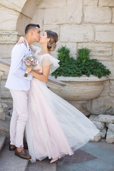 Fotógrafo de casamento Irina Vasilenko (ivphoto). Foto de 3 de março 2020