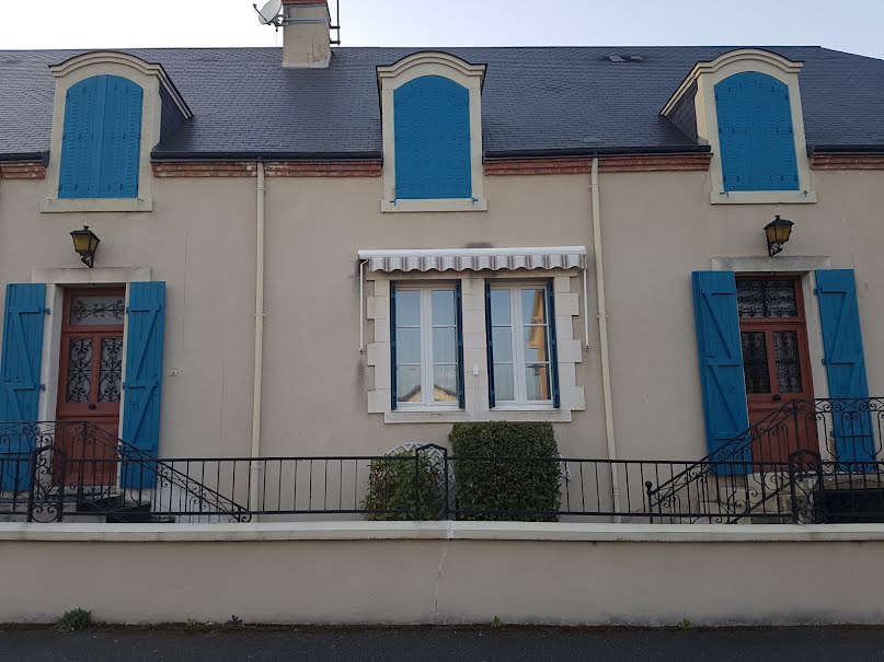 Vente maison 18 pièces 430 m² à La Châtre (36400), 362 000 €