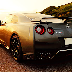 NISSAN GT-R R35