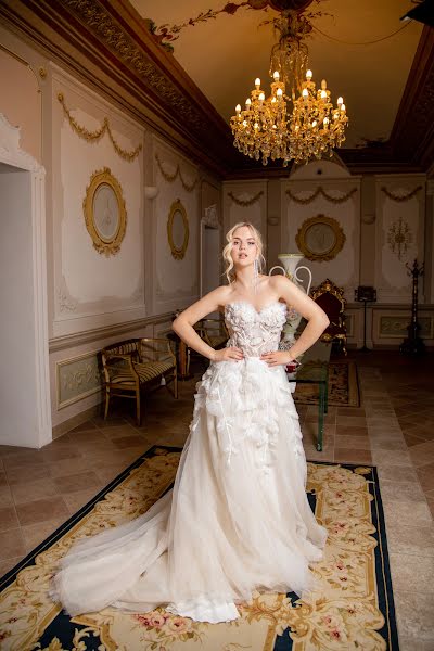 Wedding photographer Larisa Paschenko (laraphotographer). Photo of 28 January 2022