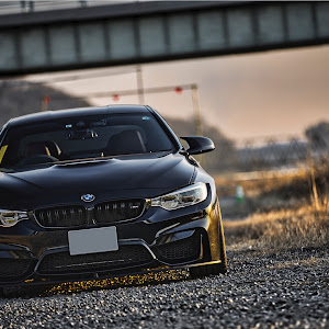 M4 クーペ F82