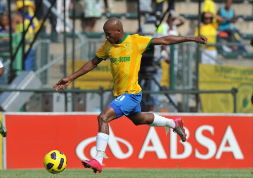 Richard Henyekane of Sundowns shoots at goal during the Absa Premiership match between Mamelodi Sundowns and Golden Arrows at Lucas Masterpieces Moripe Stadium on March 05, 2011 in Pretoria, South Africa. Picture credits: Gallo Images