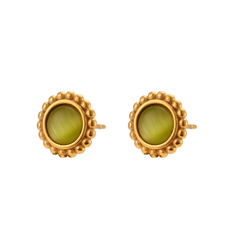 Brincos de aço inoxidável 18K com opala solar pequena, elegantes e delicados, perfeitos para uso diário e presentes especiais.