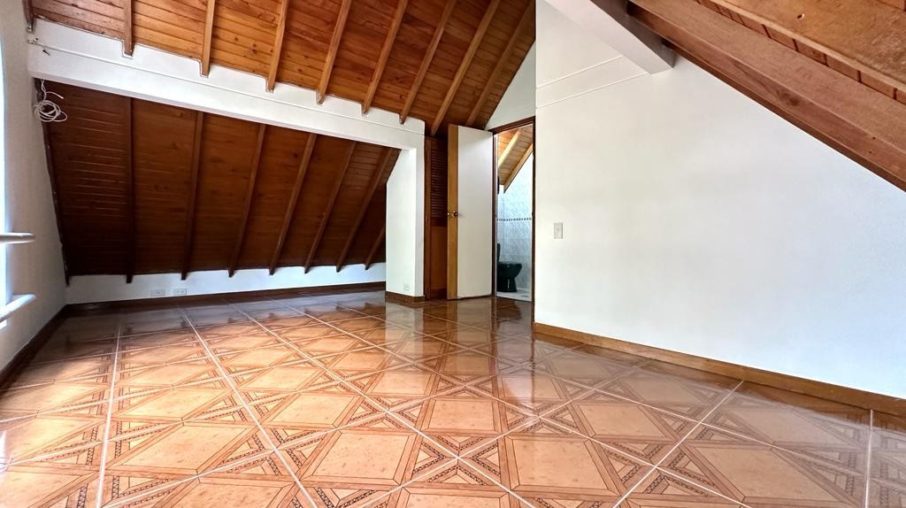 Casas para Arriendo en Loma del escobero