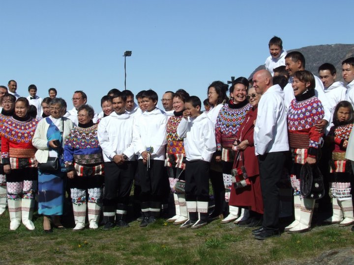 INUIT  Famiglie unite in celebrazione  di Starwalker