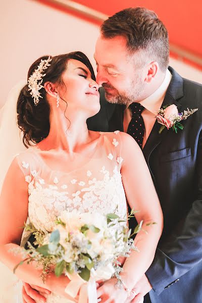 Vestuvių fotografas Jen Chan (jensobscura). Nuotrauka 2019 balandžio 2