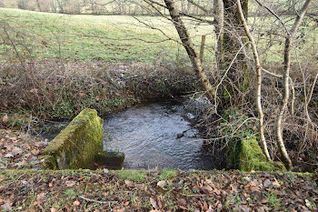 terrain à Vayres (87)