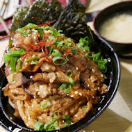 牛角次男坊日本燒肉丼專門店(高雄漢神巨蛋店)