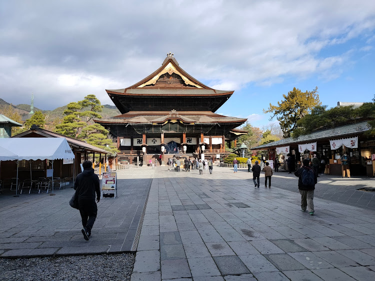 スイフトスポーツの日帰り旅行・日帰りドライブ・神社仏閣巡り・車が好きな人と繋がりたい・冬タイヤに交換に関するカスタム事例の投稿画像4枚目