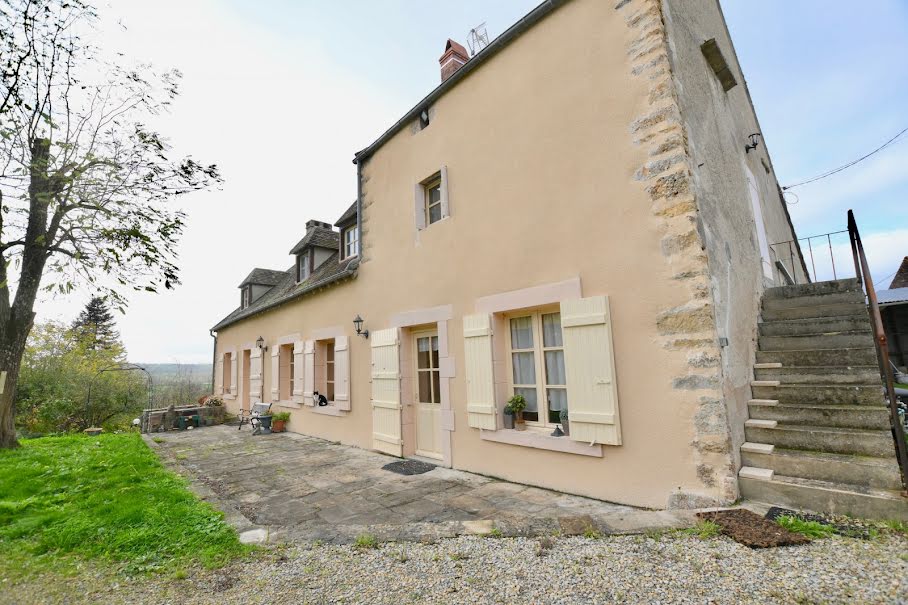 Vente maison 6 pièces 197 m² à Domecy-sur-Cure (89450), 240 000 €