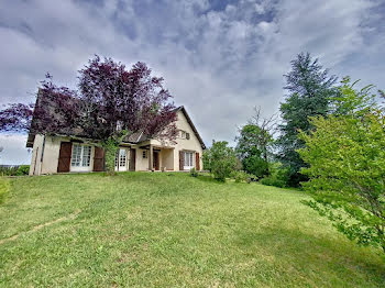 maison à Saint-Julien-Maumont (19)