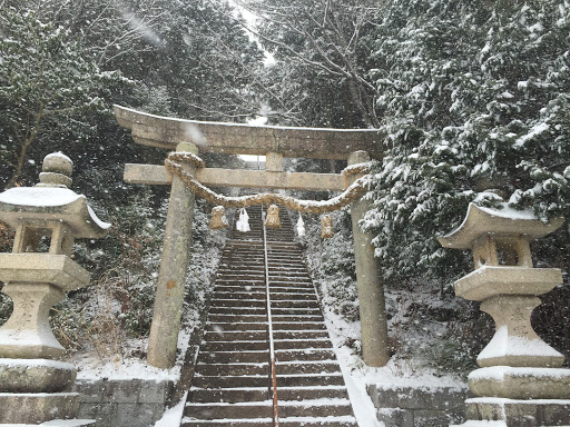 日吉神社鳥居