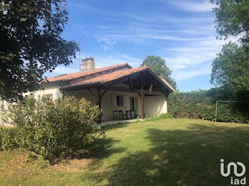 maison à Saint-Médard-de-Guizières (33)