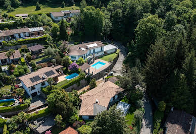 Maison avec jardin et terrasse 2