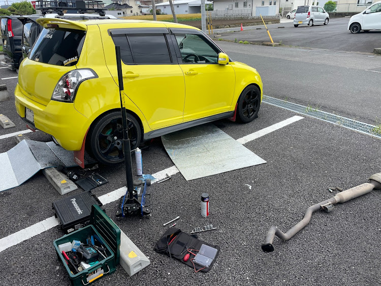 スイフトスポーツのZC31S・マフラー制作・GHOST EXPOD・l'aunsport・LAST STATIONに関するカスタム事例の投稿画像5枚目
