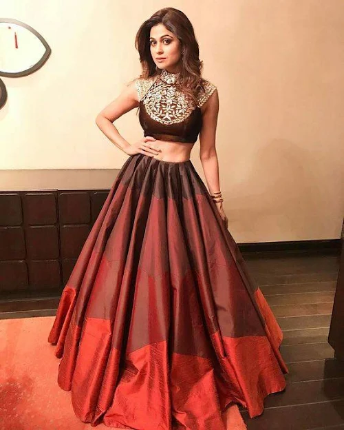 The Best Crop Lehenga Of This Wedding Season | magicpin