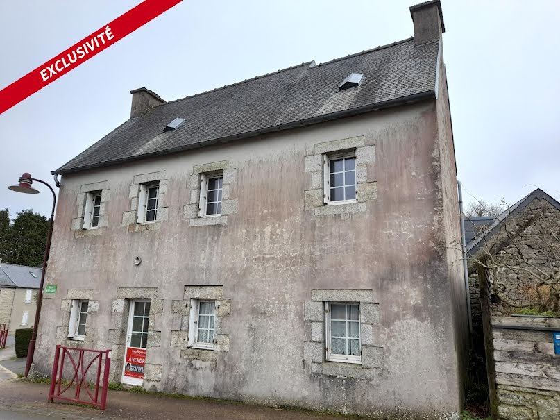 Vente maison 4 pièces 70 m² à Berrien (29690), 49 500 €