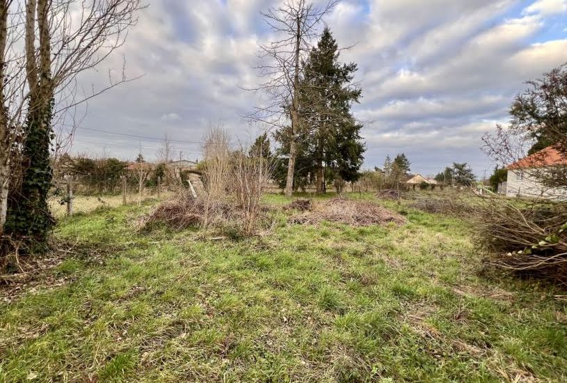  Vente Terrain à bâtir - à Châteauneuf-sur-Loire (45110) 