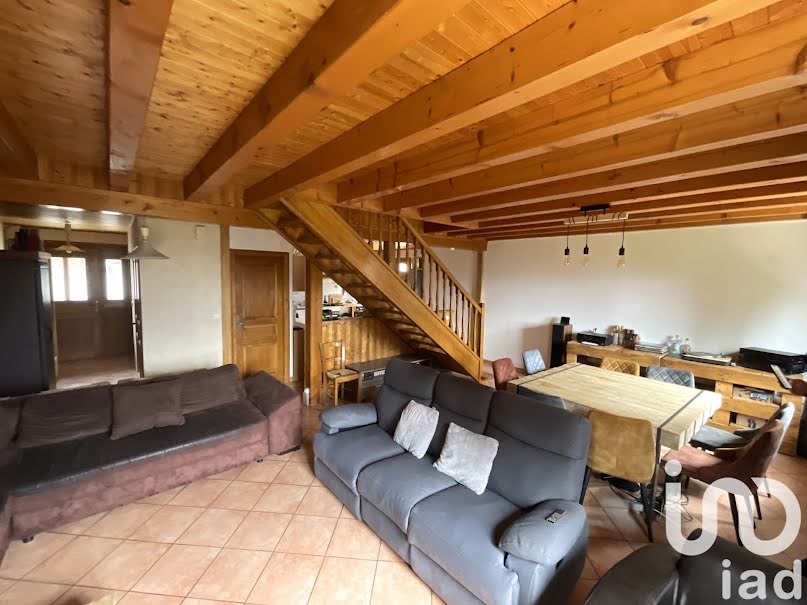 Vente appartement 5 pièces 130 m² à Viuz-en-Sallaz (74250), 450 000 €