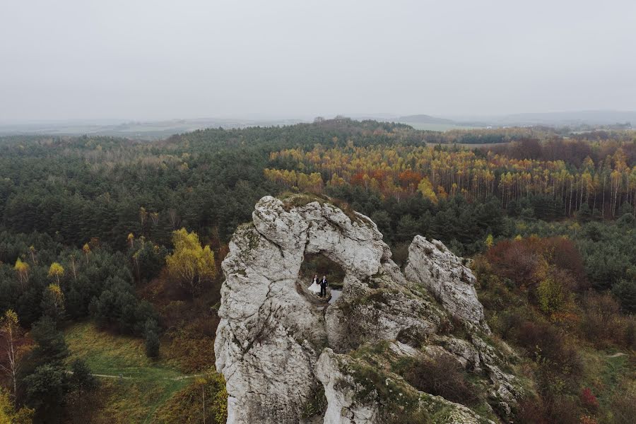 Svadobný fotograf Przemek Drabek (drabekfotografia). Fotografia publikovaná 26. apríla 2021