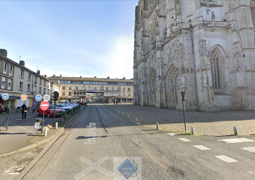 Vente parking   à Abbeville (80100), 11 600 €