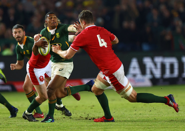 Wales's Will Rowlands tries to get the ball from Springbok Damian Willemse at Loftus Versfeld in Pretoria, July 2 2022. Picture: SIPHIWE SIBEKO/REUTERS