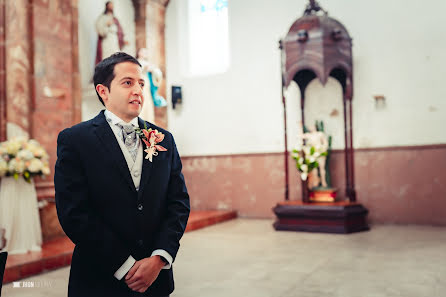 Wedding photographer Jhon Molina (fotoluzstudio). Photo of 6 October 2021