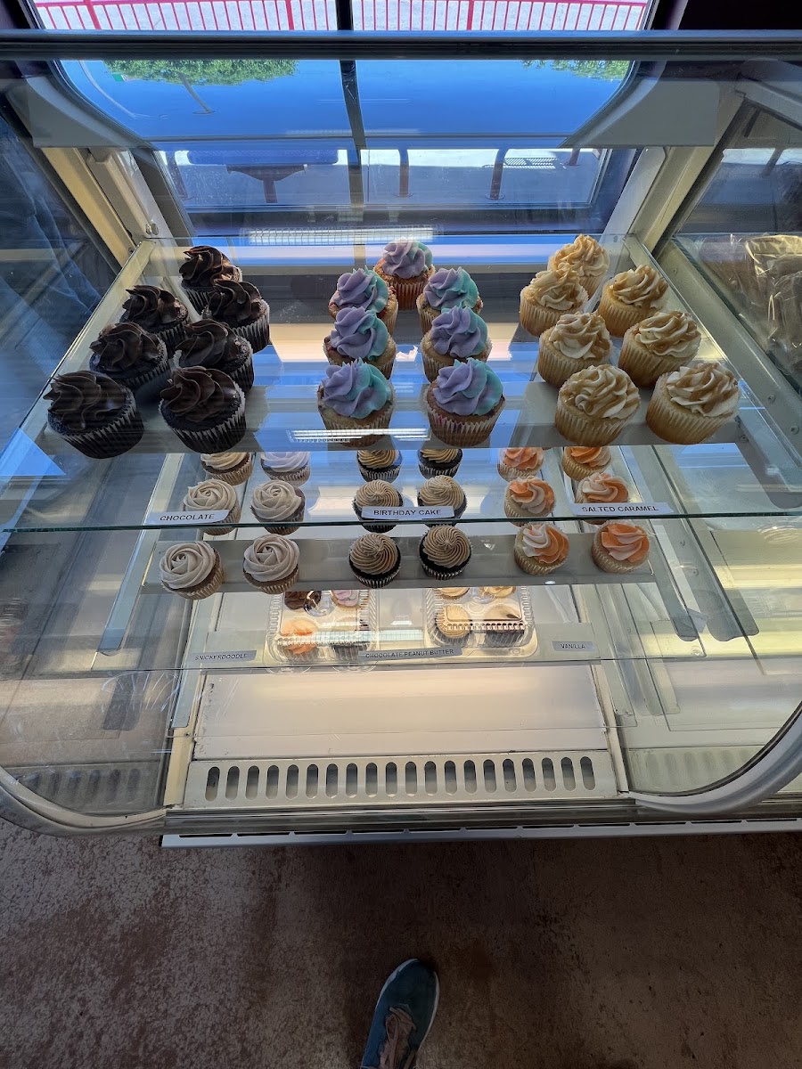 Gluten-Free at Cupcakes n’ Schmitt