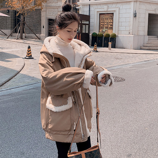 Title 2, Loose Double-sided Padded Jacket Lamb Plush. Un...