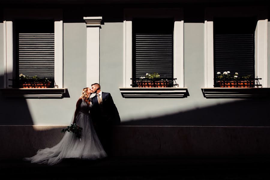 Fotografer pernikahan Balázs Andráskó (andrsk). Foto tanggal 11 Desember 2021