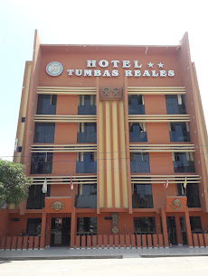 Hotel Tumbas Reales